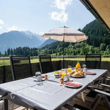 In Neukirchen Am Gro Venediger With Balcony *